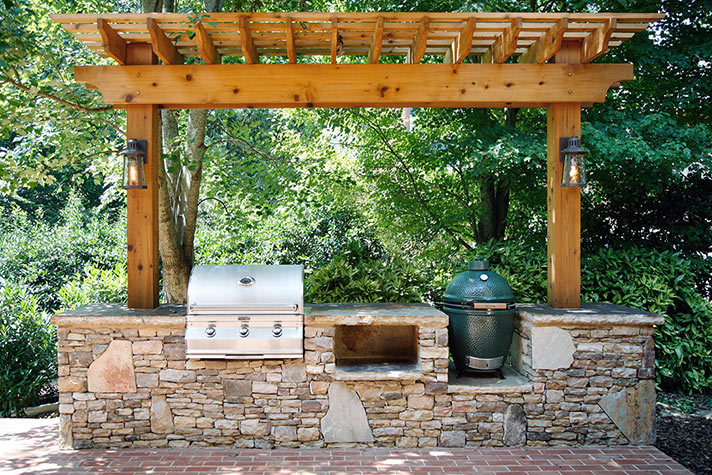 Outdoor kitchen construction Roswell GA